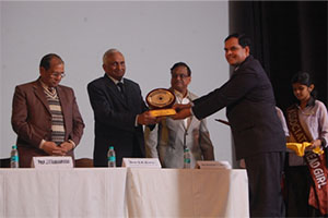 Shri lal Bahadur Gangwar 